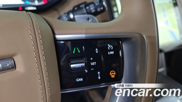 Land Rover Range Rover D350 Autobiography Long Wheel Base