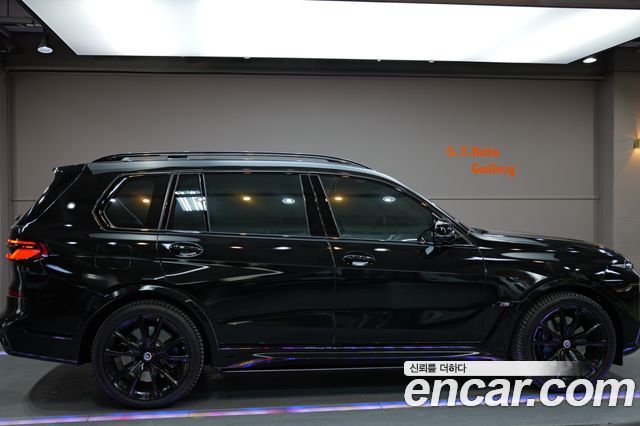 BMW X7 M60i xDrive M sport 6STR