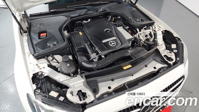 Mercedes-Benz E-Class E250 Avantgarde