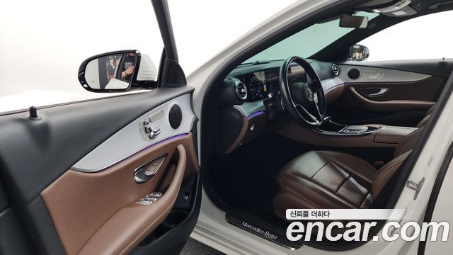 Mercedes-Benz E-Class E250 Avantgarde