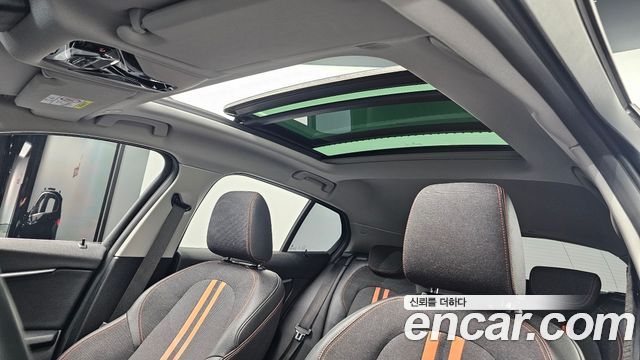 BMW 1-Series 118d Sport