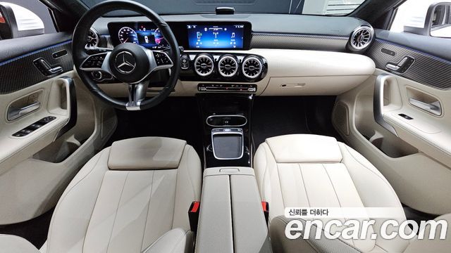 Mercedes-Benz A-Class A220 Hatchback