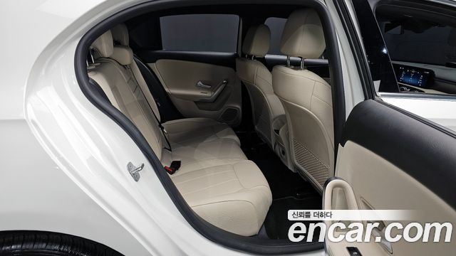 Mercedes-Benz A-Class A220 Hatchback