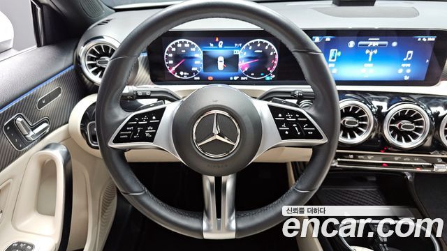 Mercedes-Benz A-Class A220 Hatchback
