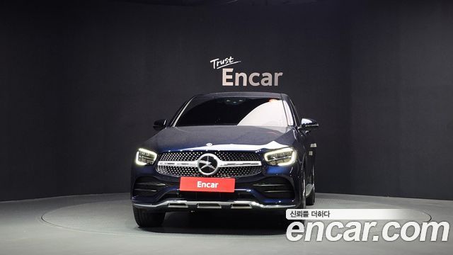 Mercedes-Benz GLC-Class GLC300e 4MATIC Coupe
