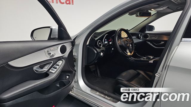 Mercedes-Benz C-Class C220 d 4MATIC