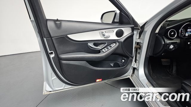 Mercedes-Benz C-Class C220 d 4MATIC