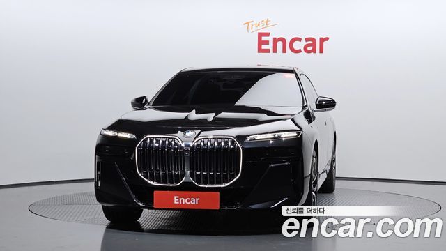 BMW 7Series (G70) 740i sDrive M Sport