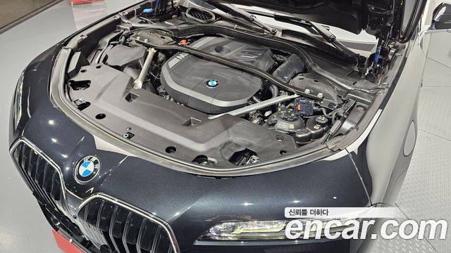 BMW 7-Series 740i sDrive M Sport