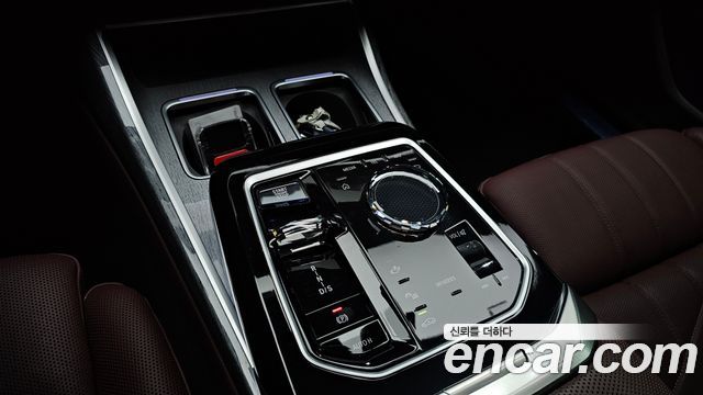 BMW 7-Series 740i sDrive M Sport