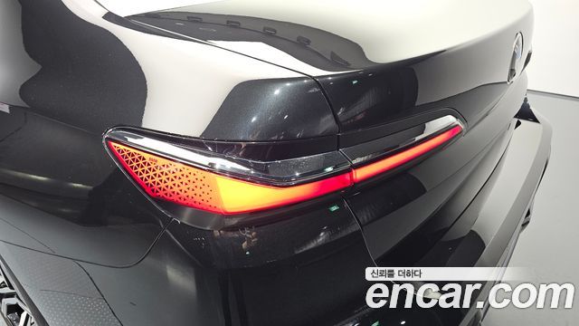 BMW 7-Series 740i sDrive M Sport