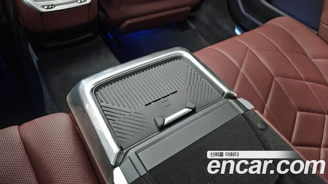 BMW 7-Series 740i sDrive M Sport