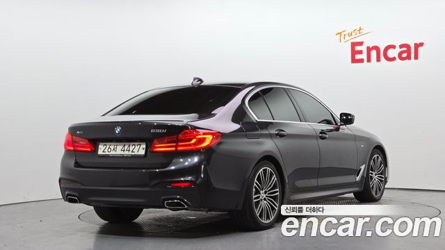 BMW 5-Series 530i xDrive M Sport Package Plus