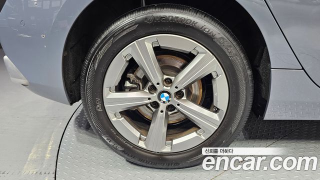 BMW 2-Series 218d Advantage