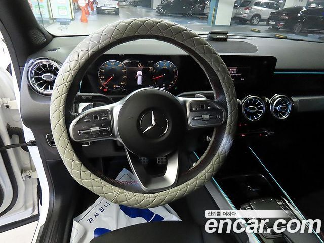 Mercedes-Benz GLB-Class GLB250 4MATIC