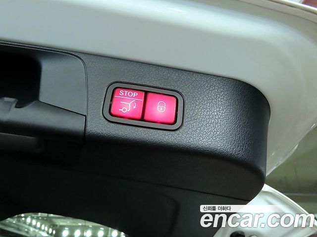 Mercedes-Benz GLB-Class GLB250 4MATIC