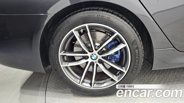 BMW 5-Series 523d M Sport