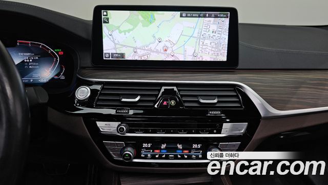 BMW 5-Series 523d M Sport