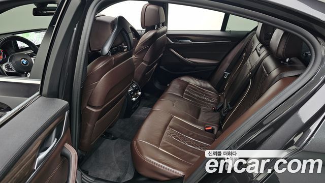 BMW 5-Series 523d M Sport