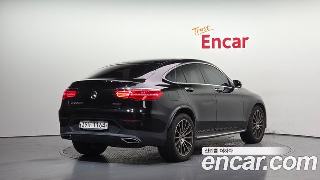 Mercedes-Benz GLC-Class GLC220 d 4MATIC Premium Coupe