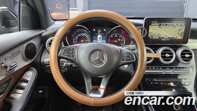 Mercedes-Benz GLC-Class GLC220 d 4MATIC Premium Coupe