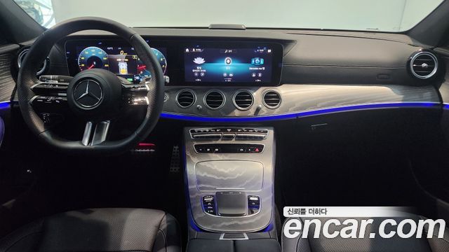 Mercedes-Benz E-Class E350 4MATIC AMG Line