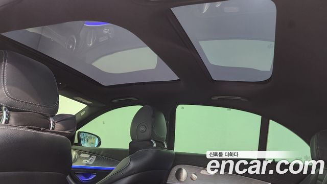 Mercedes-Benz E-Class E350 4MATIC AMG Line