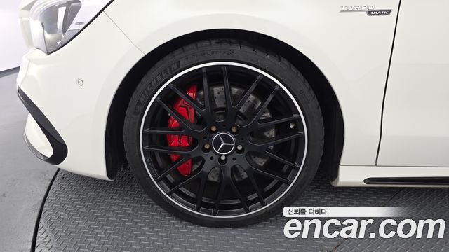 Mercedes-Benz CLA-Class CLA45 AMG 4MATIC