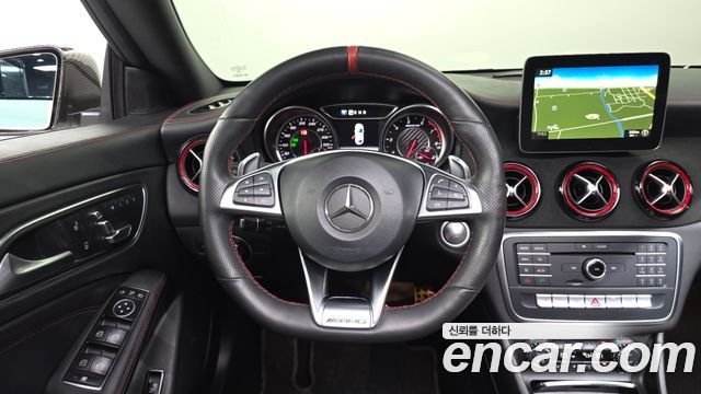 Mercedes-Benz CLA-Class CLA45 AMG 4MATIC