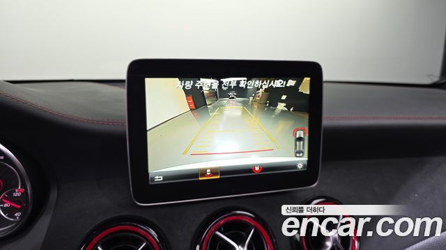 Mercedes-Benz CLA-Class CLA45 AMG 4MATIC