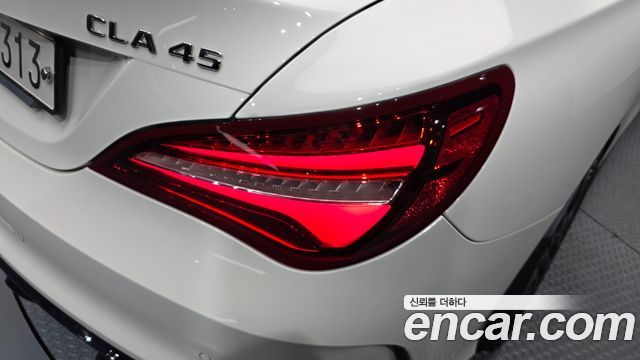 Mercedes-Benz CLA-Class CLA45 AMG 4MATIC