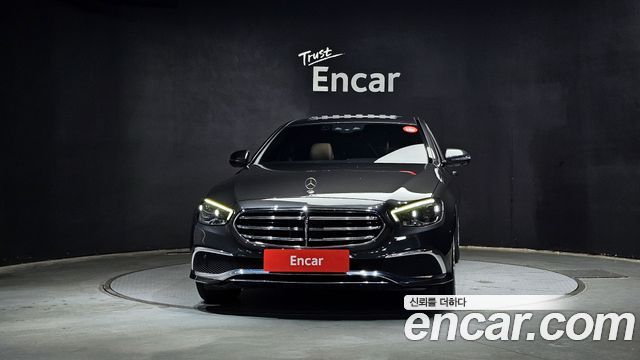 Mercedes-Benz E-Class E220d 4MATIC Exclusive