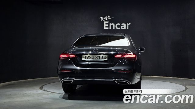 Mercedes-Benz E-Class E220d 4MATIC Exclusive