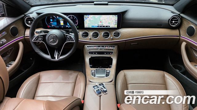 Mercedes-Benz E-Class E220d 4MATIC Exclusive