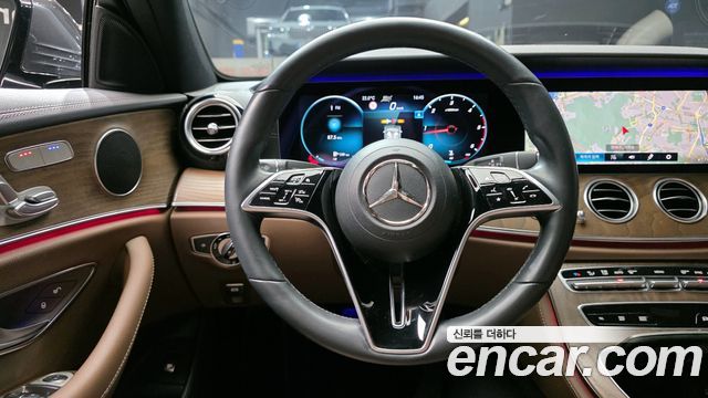 Mercedes-Benz E-Class E220d 4MATIC Exclusive