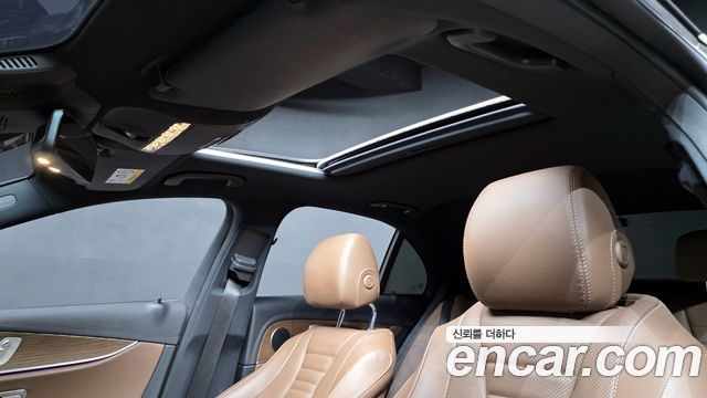 Mercedes-Benz E-Class E220d 4MATIC Exclusive