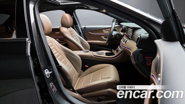 Mercedes-Benz E-Class E220d 4MATIC Exclusive