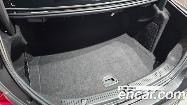 Mercedes-Benz E-Class E220d 4MATIC Exclusive