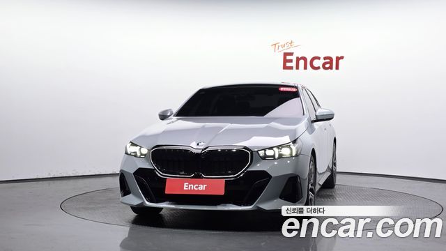BMW 5-Series 520i Special Edition