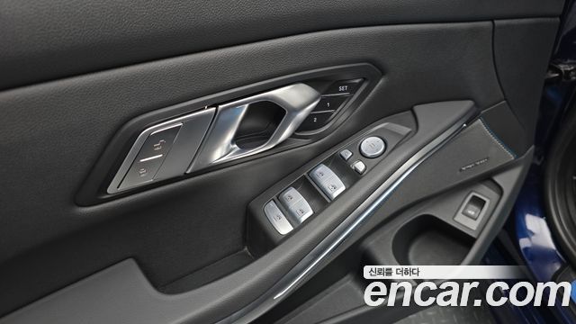 BMW 3-Series 320i M Sport