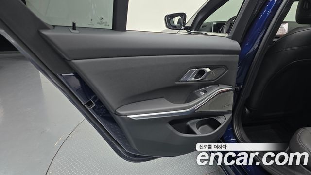 BMW 3-Series 320i M Sport