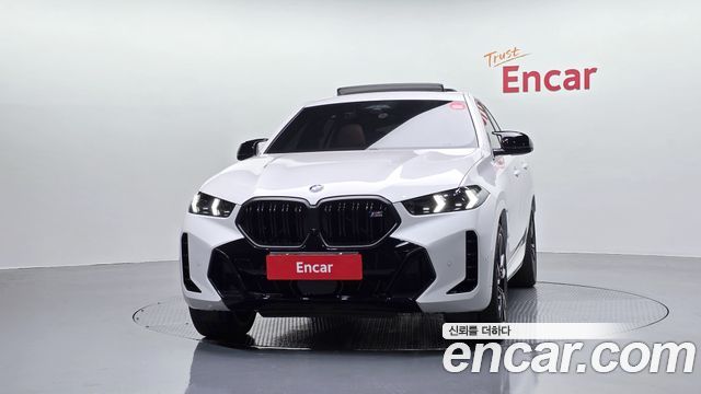 BMW X6 M60i