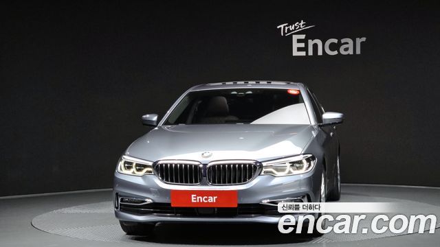 BMW 5-Series 520d xDrive Luxury Plus
