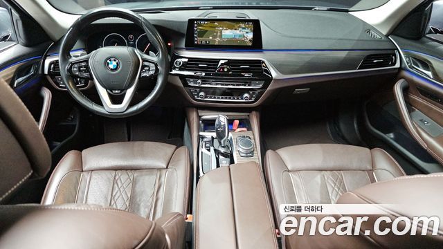 BMW 5-Series 520d xDrive Luxury Plus