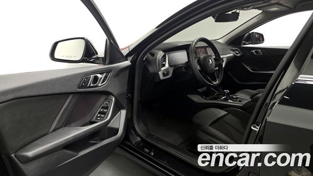 BMW 1-Series 118d Joy First Edition
