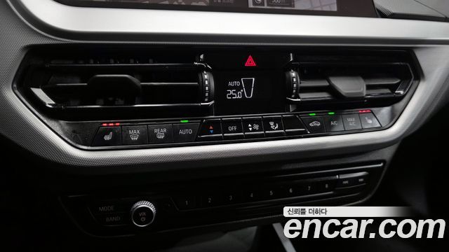 BMW 1-Series 118d Joy First Edition