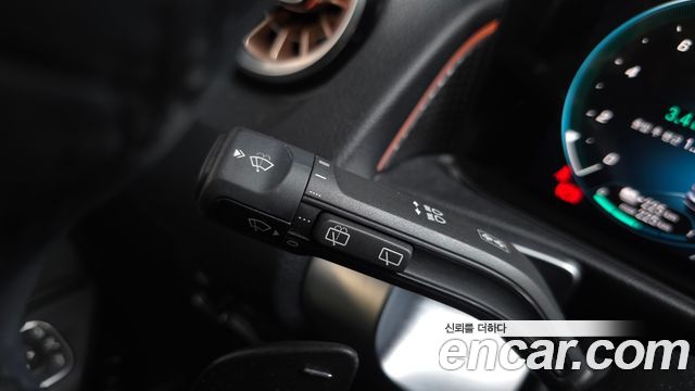 Mercedes-Benz EQB EQB300 4MATIC Electric Art