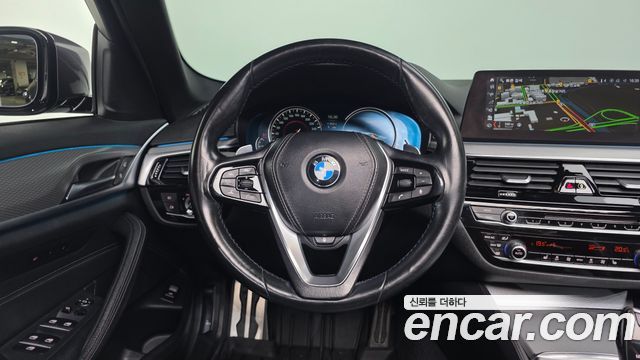 BMW 5-Series 520d M Sport package