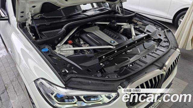 BMW X5 M50d