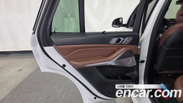 BMW X5 M50d